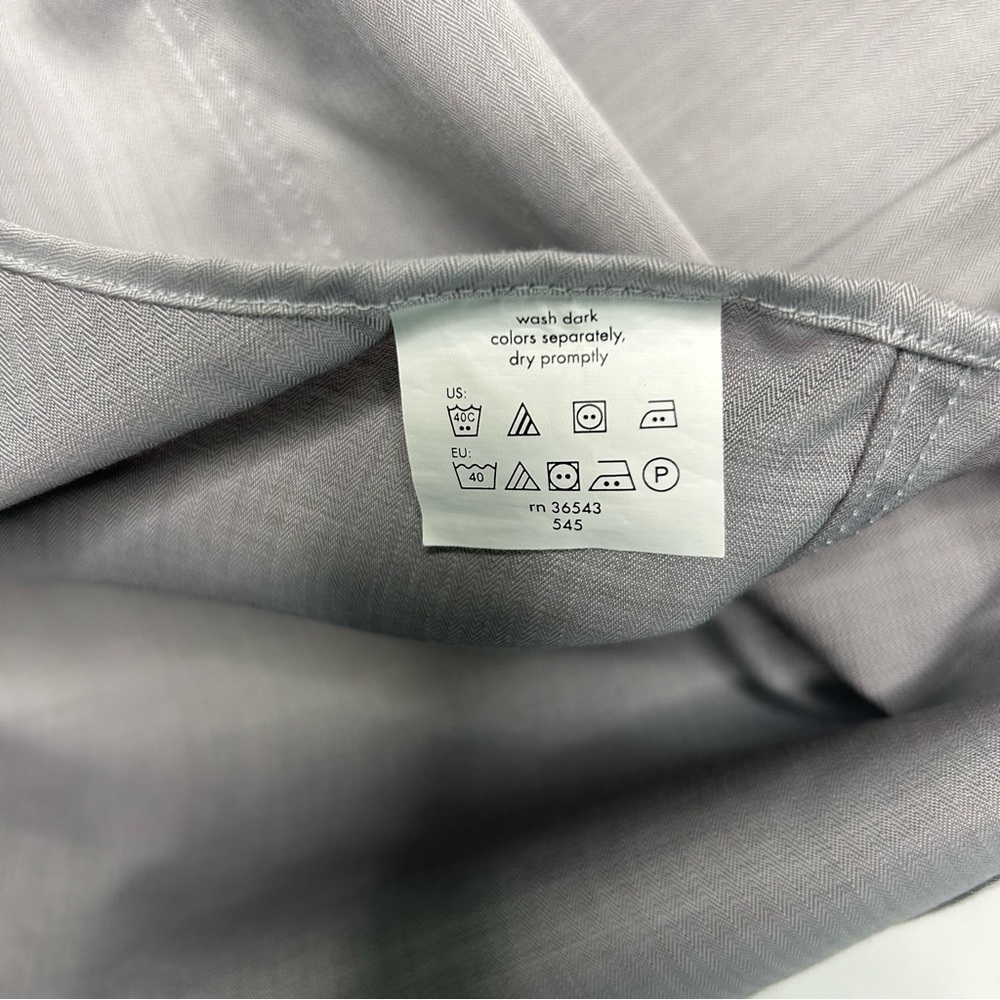 Calvin Klein Men's Grey Dress Shirt Slim Fit Size Medium - Picture 5 of 7